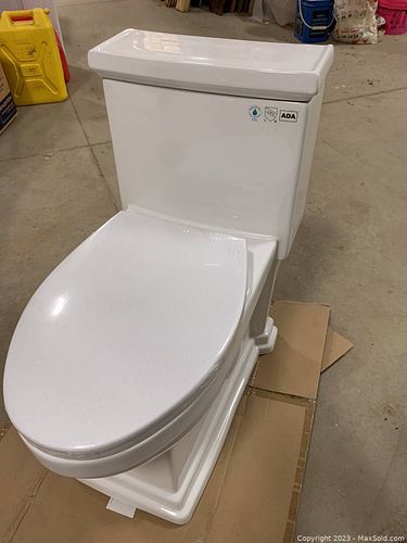 Lot #101 (1 of 4)