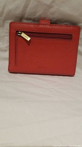 Lot #9 (1 of 4)