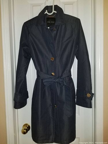 Lot #236 (1 of 4)