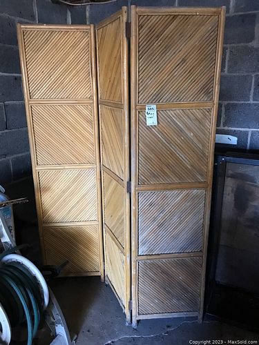 Lot #585 (1 of 5)