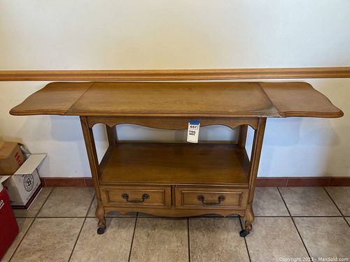 Lot #657 (1 of 5)