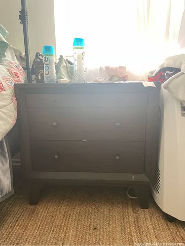Lot #556 (1 of 9)