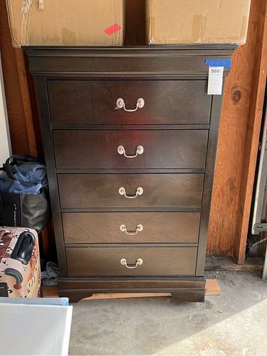 Lot #580 (1 of 12)