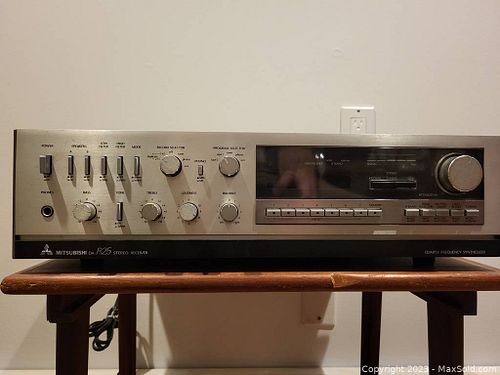 Lot #53 (1 of 10)