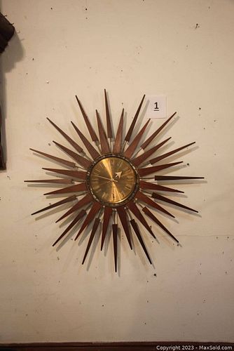 Fantastic Mid-Century “Star Flower” Clock (1 of 8)