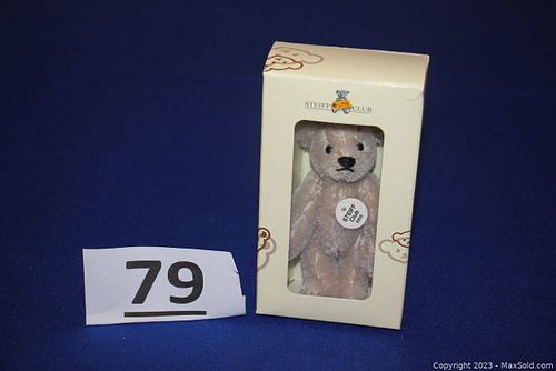 Lot #79 (1 of 6)