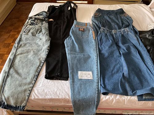 Lot #298 (1 of 15)