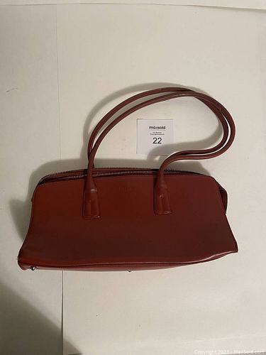 Lot #22 (1 of 7)