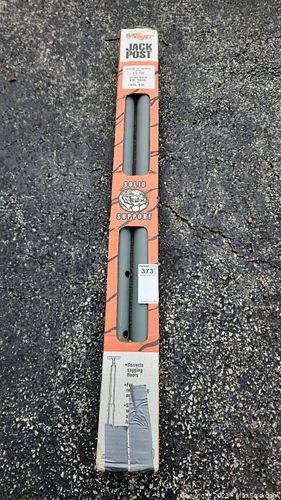 Lot #373 (1 of 7)