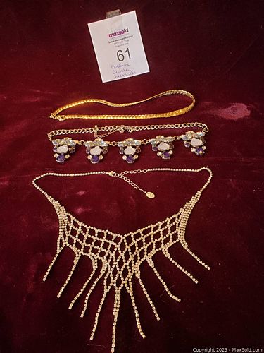 Lot #61 (1 of 6)