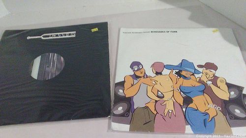 Lot #73 (1 of 6)