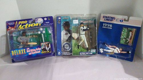 Lot #22 (1 of 4)