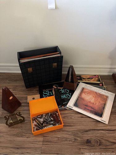 Lot #39 (1 of 7)