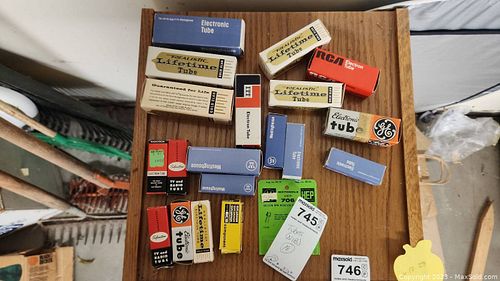 Lot #745 (1 of 7)