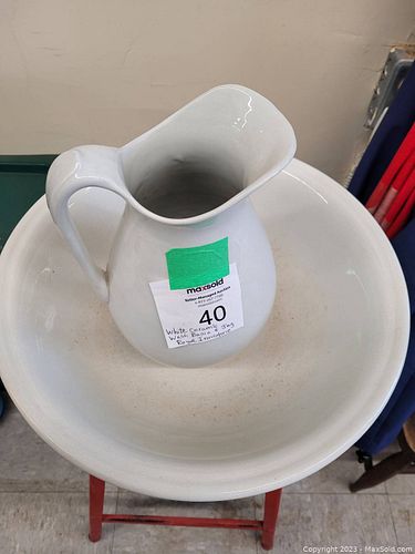 Lot #40 (1 of 3)