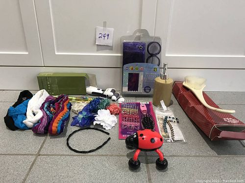 Lot #249 (1 of 10)
