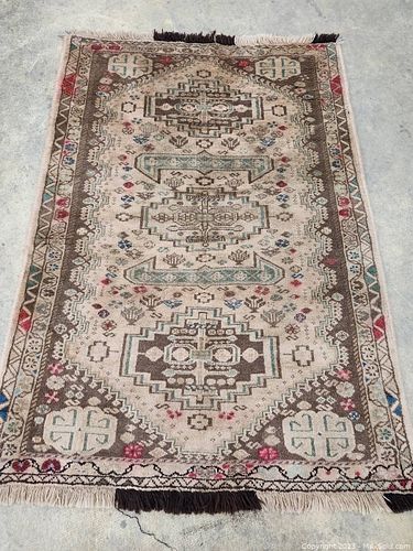 Lot #25 (1 of 6)