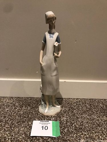 Lot #10 (1 of 5)