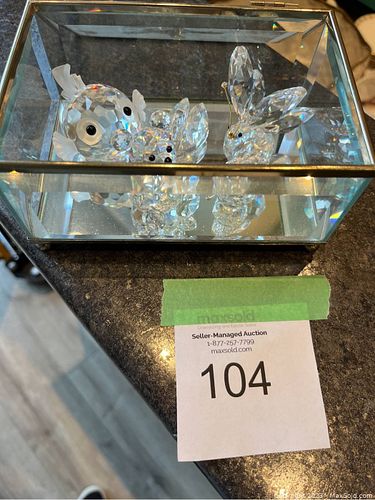 Lot #104 (1 of 7)
