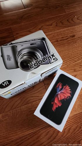 Lot #211 (1 of 3)
