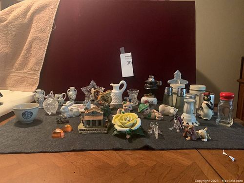 Lot #30 (1 of 4)
