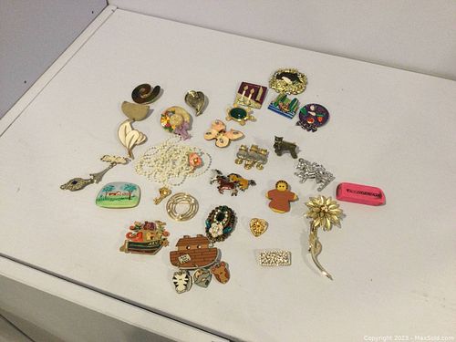 Lot #36 (1 of 8)