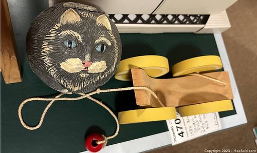 Lot #470 (1 of 9)