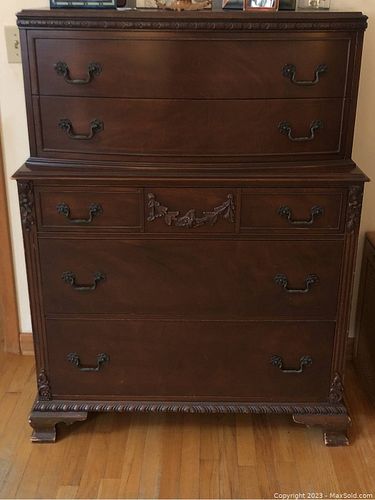 Lot #401 (1 of 9)