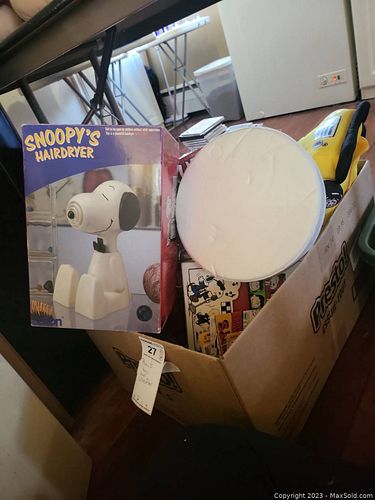 Lot #27 (1 of 18)