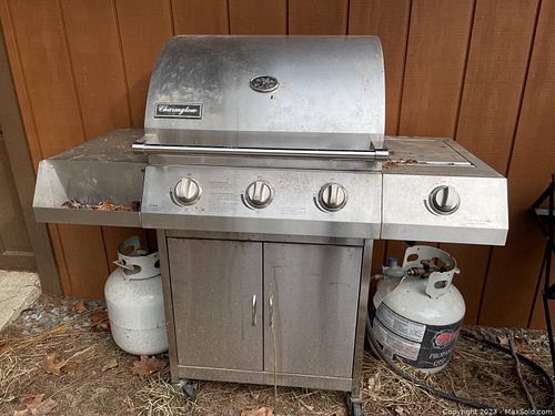 Lot #604 (1 of 12)