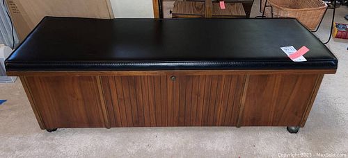 Lot #971 (1 of 10)