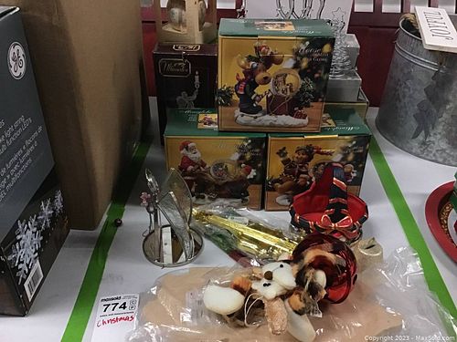 Lot #774 (1 of 13)