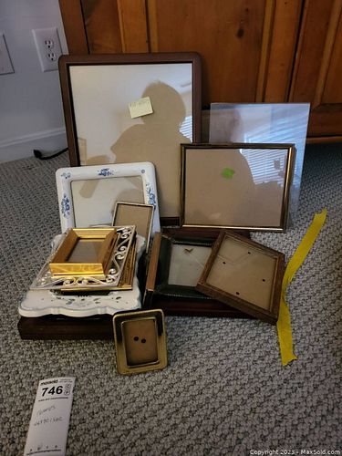 Lot #746 (1 of 11)