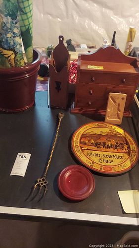 Lot #785 (1 of 12)