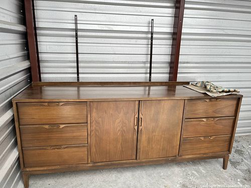 Lot #1 (1 of 8)