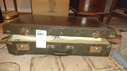Lot #681 (1 of 7)