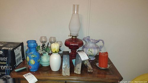 Lot #676 (1 of 7)