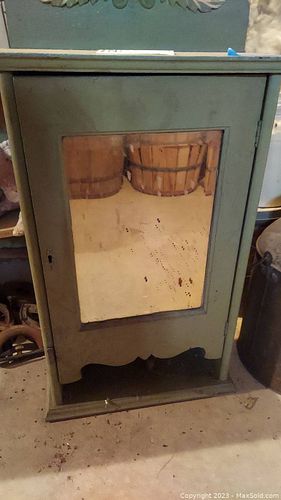 Lot #235 (1 of 9)
