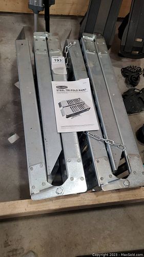 Lot #193 (1 of 9)