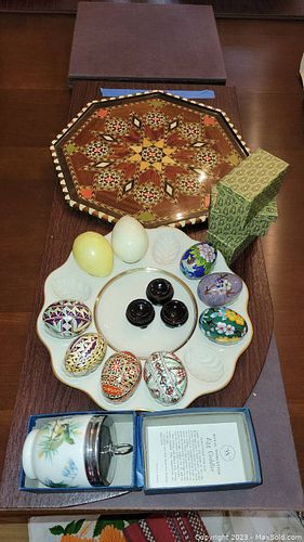 Lot #525 (1 of 11)