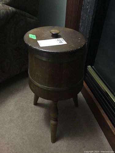 Lot #270 (1 of 7)