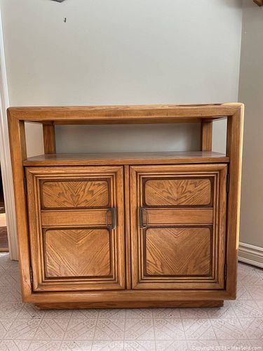 Lot #216 (1 of 7)
