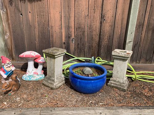 Lot #549 (1 of 6)