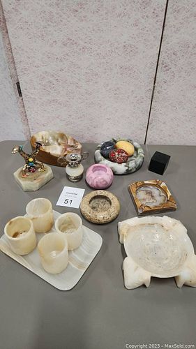 Lot #51 (1 of 9)