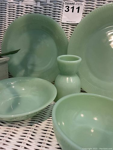 Lot #311 (1 of 7)