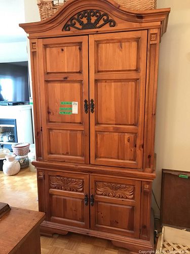 Lot #272 (1 of 19)