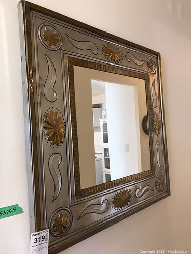 Lot #319 (1 of 10)