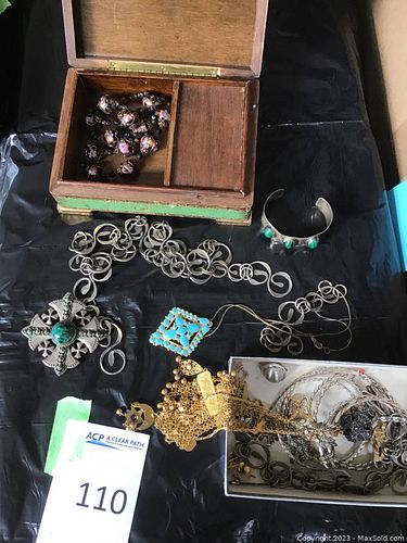 Lot #110 (1 of 4)