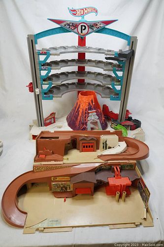 Lot #555 (1 of 6)