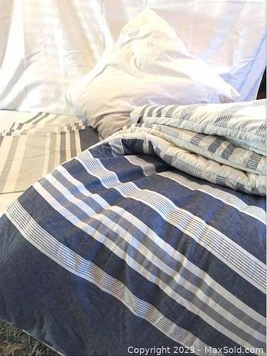 Lot #34 (1 of 7)